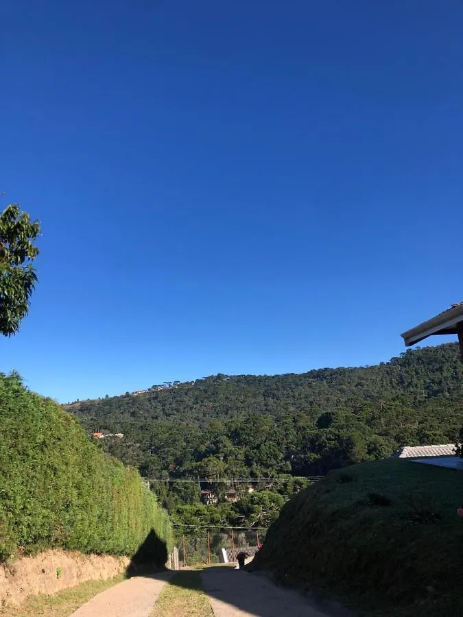Campos do JordãoCasa Aconchegante Na Montanha公寓 巴西
