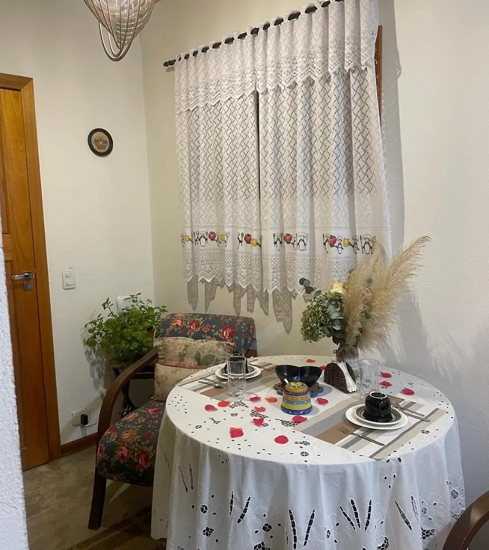 Campos do JordãoCasa Aconchegante Na Montanha公寓